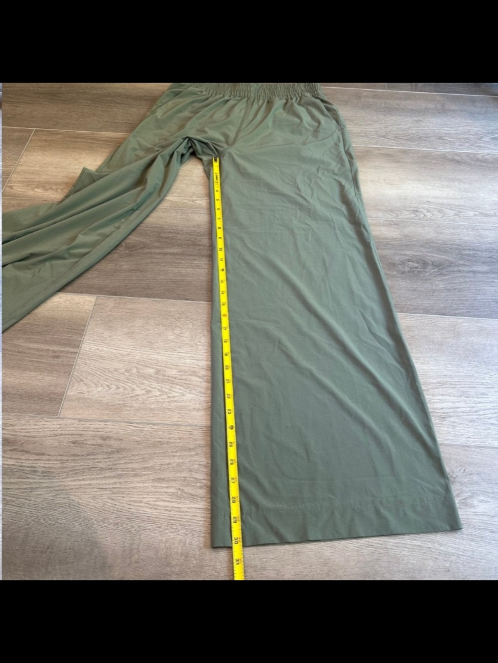 Vuori Villa Wideleg Pants Green Medium - Picture 9 of 9